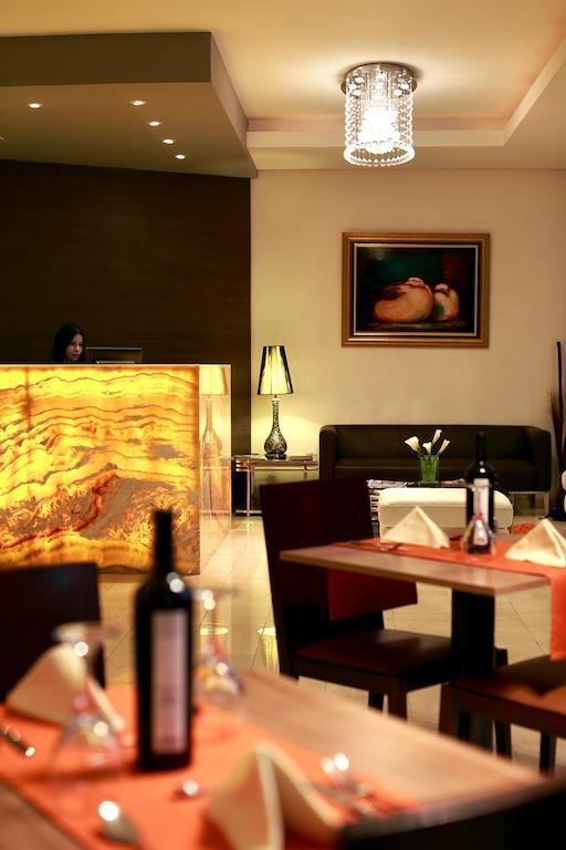 Hotel Ambassador 3*